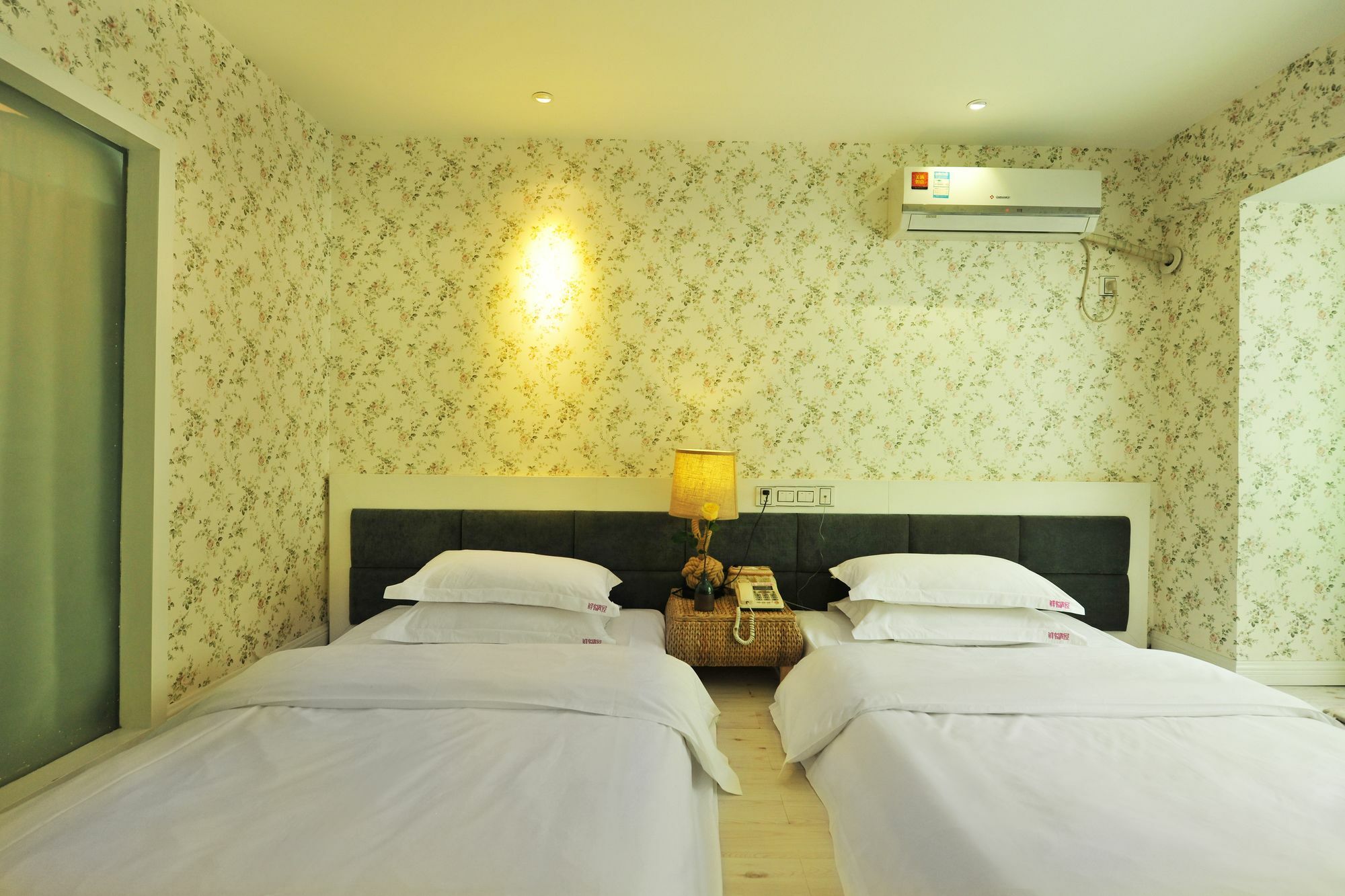 Inn Of Flowers- Yang Shuo Pan Tao Guilin Exterior foto